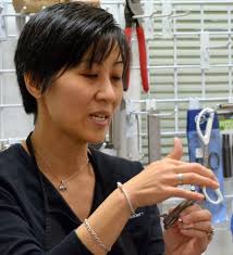 Jewelry-makers heat things up