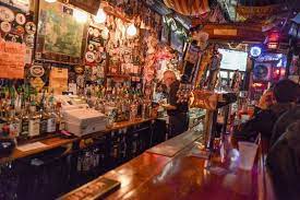 Cat S Eye Pub Baltimore Md 19 Bucket List Dive Bars To Try Before You Die First We Feast Dive Bar Best Pubs Pub
