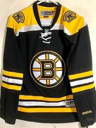 Browse boston bruins authentic and breakaway jerseys made of lightweight and breathable fabric to keep you comfortable season after season. Reebok Premier Nhl Jersey Boston Bruins Tory Krug Black Sz 2x Sports Mem Cards Fan Shop Hockey Nhl Romeinformation It