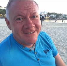 It is with profound sadness that I have to tell you of the passing of my  friend, Martin Seidel, former EFSL Statistician and Orcas Statistician. 😢  Our love and thoughts are with