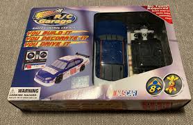 He drove the #88 chevrolet in eight races and recorded best finish of sixth place at martinsville speedway. Nascar Front Runner R C Garage Dale Earnhardt Jr 88 Remote Control Car Kit 1 32 For Sale Online