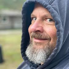 Amazon.com: 100 Million Streams: How to Break into the Music Industry:  9798339382348: Ely, Caleb: Libros