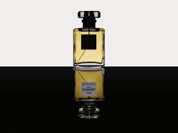 Popular perfume brands fight list. Perfume Makers Are Fighting Back Against An Illegal Fake Scent Boom Wired Uk