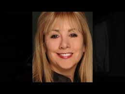 Denise Partridge's Instagram, Twitter & Facebook