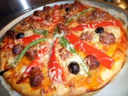 Pizza Au Merguez Et Poivrons Recette Recettes De Cuisine Merguez Recette Pizza