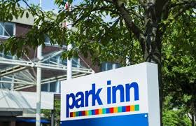 The park inn heathrow is one of the closest hotels for direct access to heathrow terminals 1 and 3, and transfers via heathrow the hotel has recently changed to a radisson hotel, it used to be the park inn hotel. Park Inn By Radisson Heathrow In London Hotel De