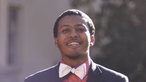 Courtney Staton's Instagram, Twitter & Facebook