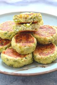 Scopri come è facile realizzare questa ricetta con il tuo bimby® e guarda le altre proposte nella sezione secondi piatti a base di pesce. Polpette Di Zucchine E Ricotta Al Forno Cucinoconpoco It