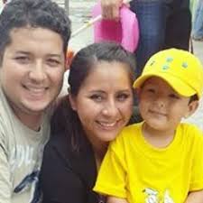 Stream Efrain Gomez Bravo music