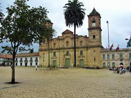 ¿una catedral en el interior de una mina de sal? Colombia Zipaquira Magical Underground Catedral De Sal Vagabundler