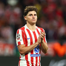 O Real Madrid anunciou que fez uma PROPOSTA por Julian Alvarez de 150  milh&otilde;es de euros! O Atletico de Madrid RECUSOU!