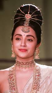 Trisha Krishnan, ponniyan selvan, HD phone wallpaper