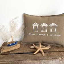 C'est l'amour à la plage. Coussin C Est L Amour A La Plage 30x40cm Affaires De Famille