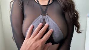 Paizuriguy dumps a double load on a pair of big juicy tits