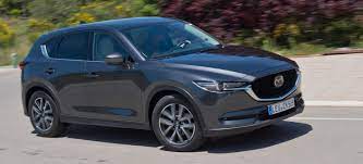 Es gab schlicht keinen grund, an der optik etwas zu verändern. Test Wie Fahrt Sich Der Neue Mazda Cx 5 2017 Autonatives De