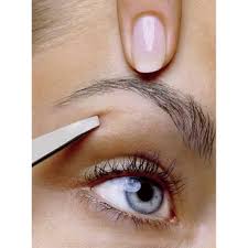 How do i make my eyes look the same size? Oy6tkq4re8uu8m