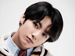 Official member of bangtan boys! Bts S Jungkook Shouted Out Txt And Proved He S The Biggest Moa Teen Vogue