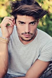 Lovingmalemodels Stil