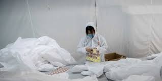 Untuk membuat sorotan, ketuk lingkaran baru di sebelah kiri. Cerita Lengkap Asal Mula Munculnya Virus Corona Di Indonesia Merdeka Com