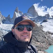 Mt Seymour, Vancouver's family-owned ski resort, is hiring **Ski**,  **Snowboard **& **Freestyle **instructors for the 23/24 winter season. We  pay our instructors for their **full shifts**, setting a new standard in the