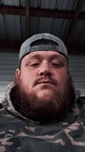 Thomas Poundstone's Instagram, Twitter & Facebook