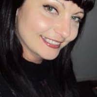 Taming the Black Dog: A Guide to Overcoming Depression by Bev Aisbett