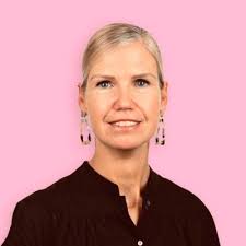 Discover the interview of Caroline Edge, Country Manager for Aubade  Lingerie (UK & Ireland) by Underlines : https://lnkd.in/ekAF_mru