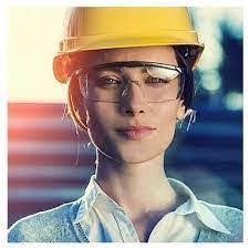 Amber Sv's Instagram, Twitter & Facebook