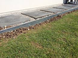 Dalle Galet Allee Gravier Pas Japonais Dalle Grise Decoratif Blanc Bordure Metal Chemin Anthracite Garden Edging Paths Exterior