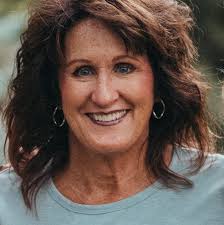 Had a house leak. Need good licensed contractor for remodel. Thank you.