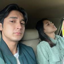 7 Potret Keakraban Callista Arum dengan Junior Roberts di Balik Layar  'RODA-RODA GILA', Jadi Pasangan Favorit Pemirsa