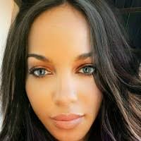 20+ perfiles de «Adena»