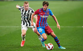 Futbol club barcelona, commonly referred to as barcelona and colloquially known as barça, is a catalan professional football club based in b. Dhxw9yrtmtdgwm