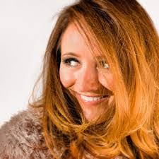 Torrey Loomis's Instagram, Twitter & Facebook