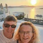 Lori Brummel's Instagram, Twitter & Facebook