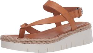Shop shoes.com's huge selection of franco sarto platform sandals and save big! Amazon Com Franco Sarto Women S Jinxy Wedge Sandal Platforms Wedges