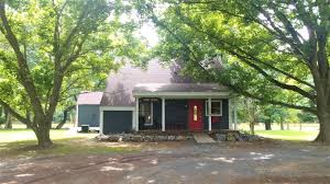 This cabin is located on the scenic shenandoah riverfront minutes from luray, virginia. Cabin On The Shenandoah River Luray