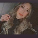 Daisy Godinez's Instagram, Twitter & Facebook