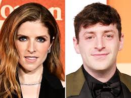 Anna Kendrick Is Dating Comedian Alex Edelman: Source