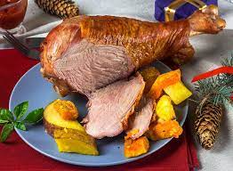 The dark meat of a turkey tends to contain more vitamins and minerals but also has more fat and calories. Light Versus Dark The Color Of The Turkey Meat Is Due To The Job Of The Muscle