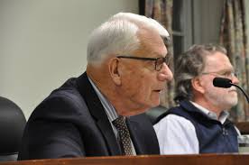 Mavis will not run in November; plans to retire after 24 years as mayor