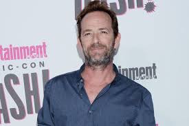 Despite the ups and downs she is experiencing, sophie. Luke Perry Est Mort Tout Savoir Tele Star