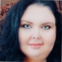 Sandra Mayfield's Instagram, Twitter & Facebook