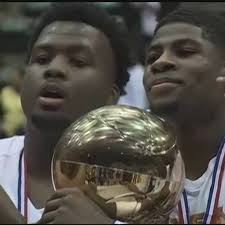 Callaway, Malik Newman make history with fourth straight title