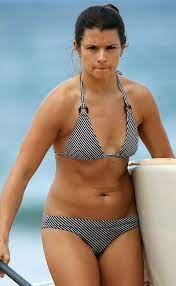 Danica patrick and nfl player aaron rodgers have broken up after two years of dating. Danica Patrick Bikini Body Taxi Driver Movie