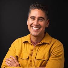 Jesse Sternberg's Instagram, Twitter & Facebook