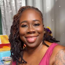 Who can make a cake for this Thursday?