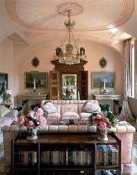 Bittersweet Vogue Donatella Versace S House Versace Home Home Blush Living Room