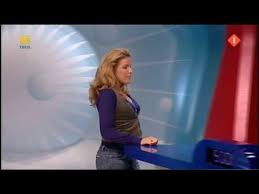 She is an actress, known for pittige tijden (1996), caps club (2013) and de grote improvisatieshow (2013). Lucille Werner Lingo Youtube