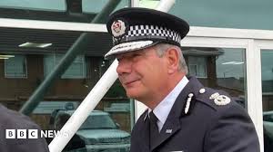 Medal allegedly worn by police chief Nick Adderley was a copy, panel told
